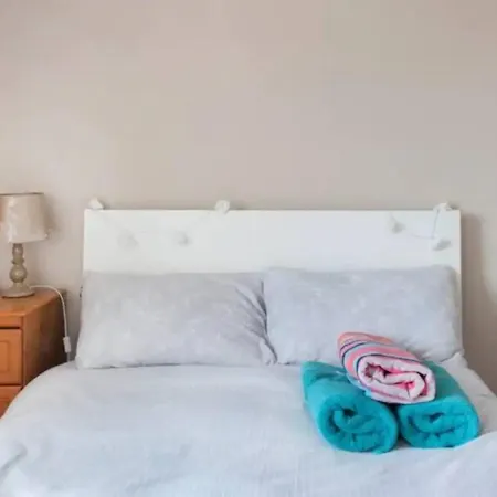 Modern 2 Bedroom Apartment In Central Dublin