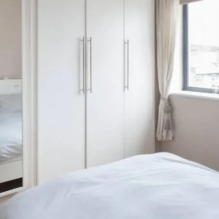 아파트 Modern 2 Bedroom Apartment In Central Dublin *