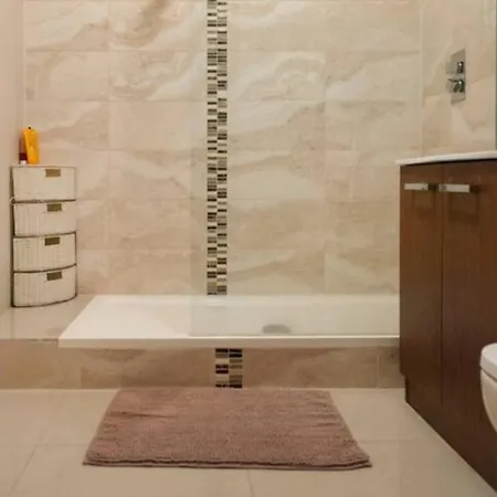 Modern 2 Bedroom Apartment in Central Dublin